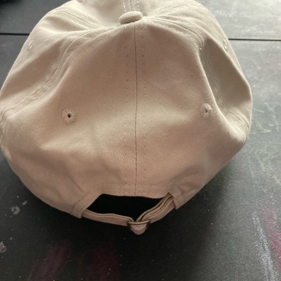 Baseball cap  goldleaf. Size m new never worn - Picture 4 of 4